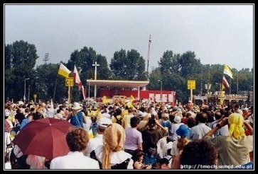 Msza na Krakowskich B�oniach. [fot. tm]